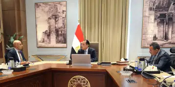مدبولي يوجه بالرد على شواغل وتساؤلات الرأي العام بقدر واسع من الصراحة والمُكاشفة