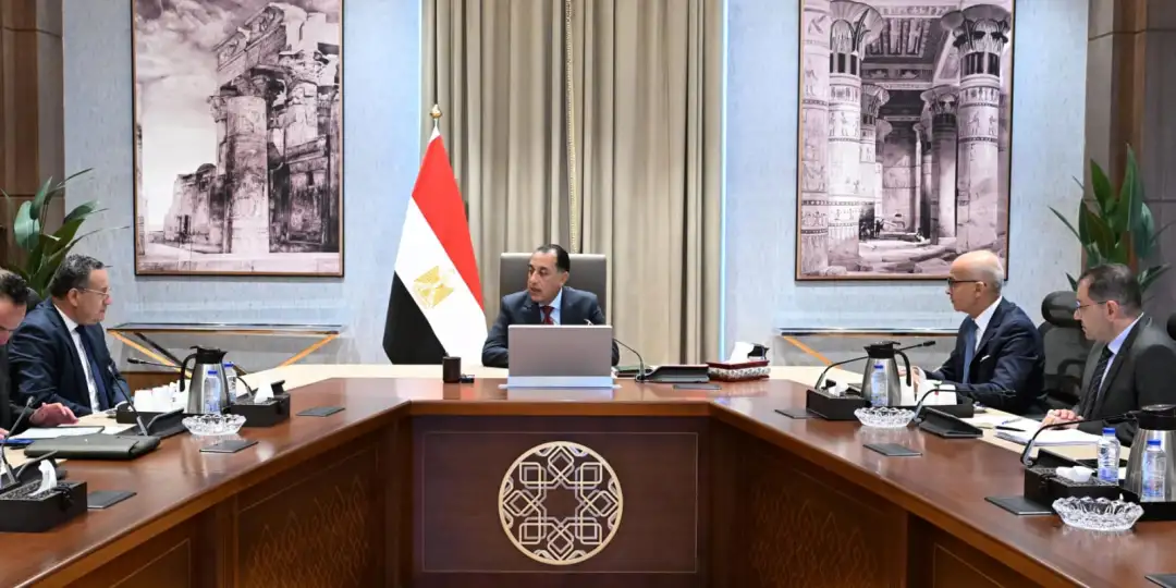 مدبولي يتابع جهود الشراكة مع جامعة إكستر البريطانية لإنشاء أول حرم دولي للجامعة في مصر